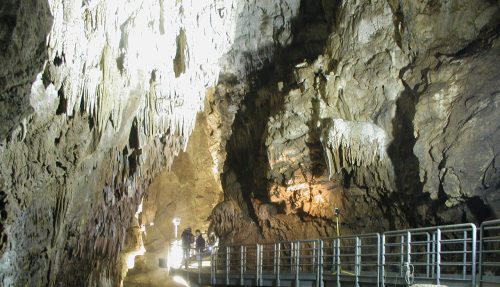 vignola-country-hotel-ceprano-e-dintorni-grotte-di-falvaterra-e-rio-obaco